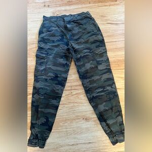 Sanctuary cargo camo pants